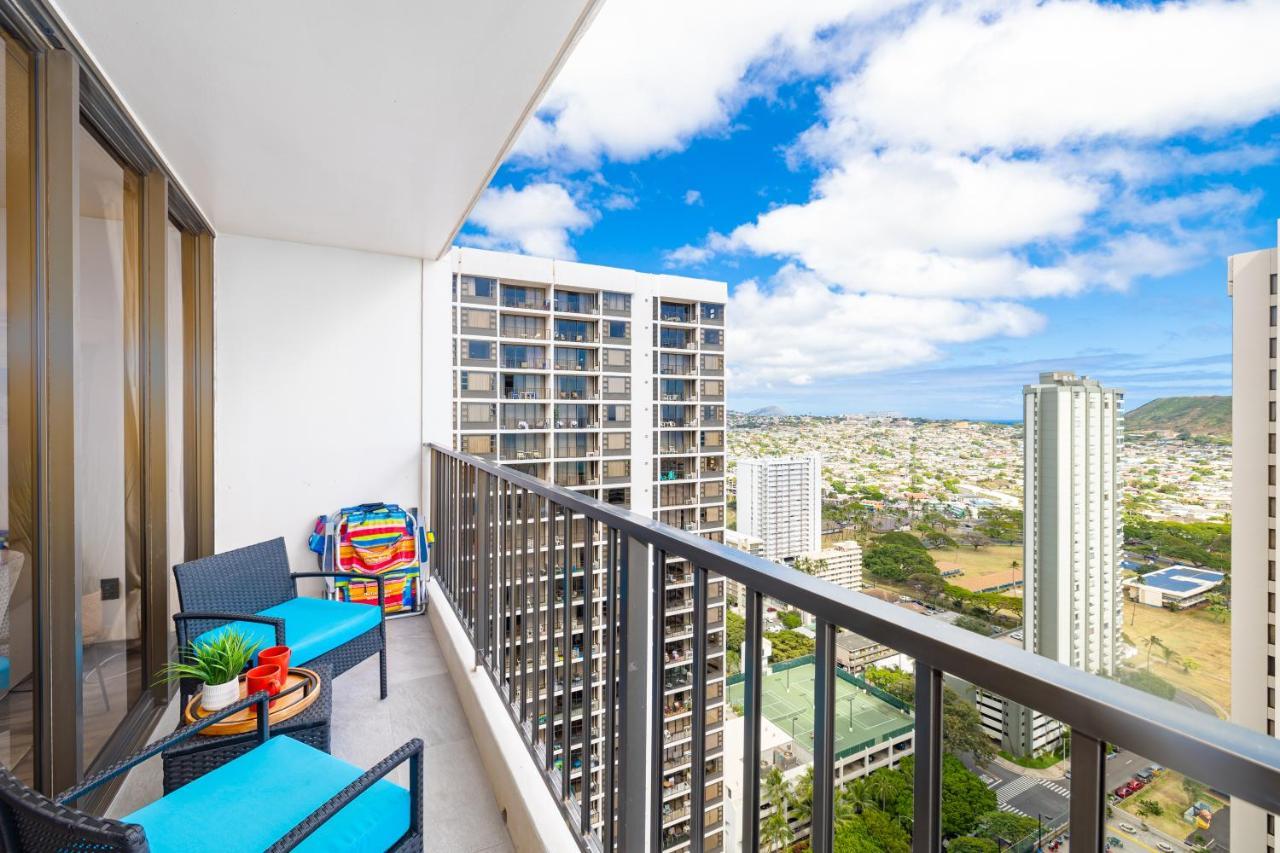 Ocean & Diamond Head Views - Near Beach - Parking! Honolulu Kültér fotó
